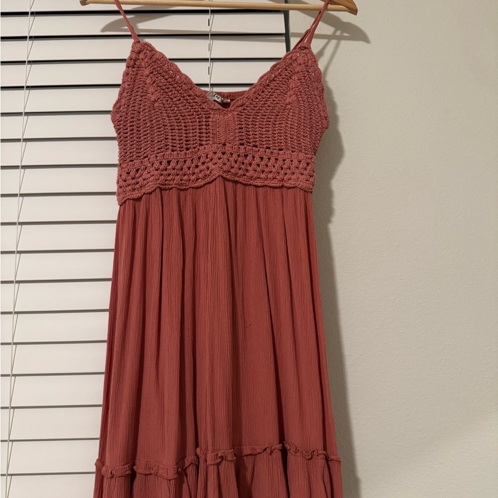 Bundle of 2 dresses. Pink